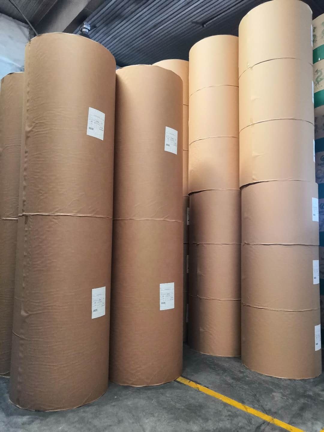 300gsm Coated Gloss Writing and Printing Paper 100% Virgin Pulp Raw Material Used