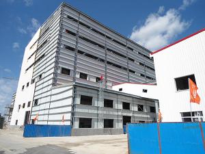 China Pre Engineered Industrial Building ISO9001 Prefab Modular Construction wholesale