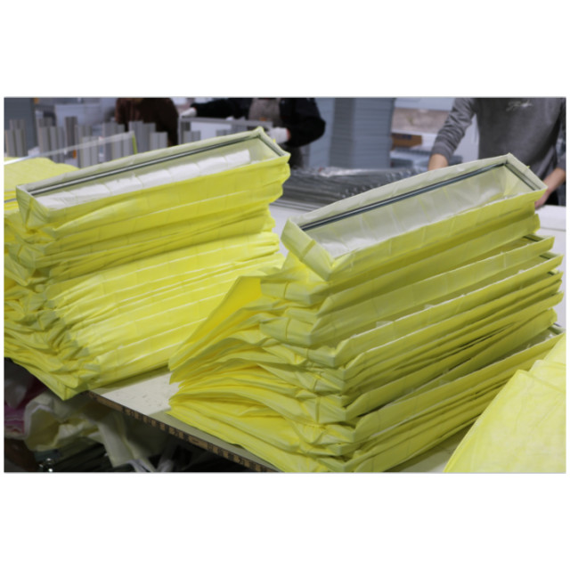 F5 Medium Efficiency Air Filter Bag Pocket Filter With Galvanized Frame