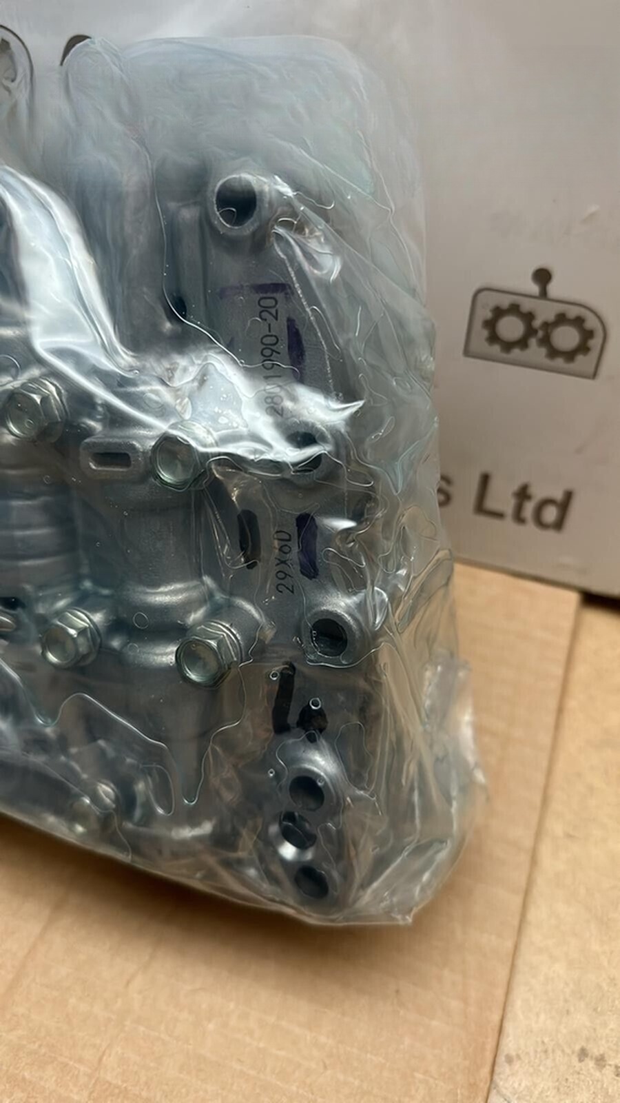 41X25X18CM Genuine Jiuke Qashqai MICRA CVT Automatic Transmission JF017E / RE0F10E Valve Body