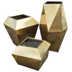 China Irregular modern gold flower planters geometric flower pot wholesale
