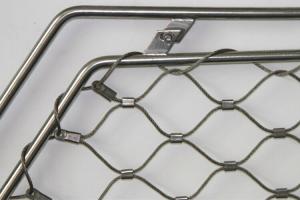 China Corrosion Resistant Stainless Steel Ferrule Rope Mesh Aisi 316 304 wholesale