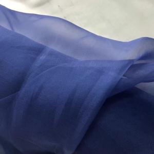 China Lightweight 23.6gsm Plain Mulberry Pure Silk Organza Fabric Gauze Argentina 114cm wholesale