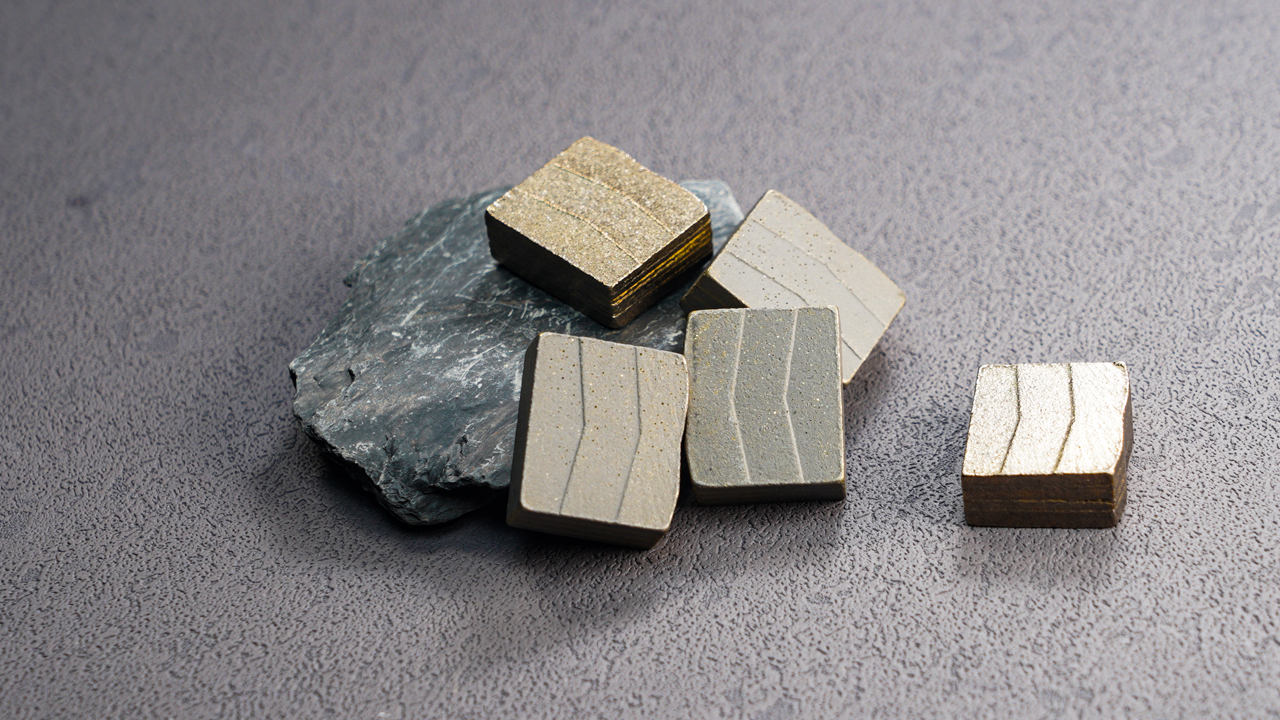 Polished Finish M and Flat Shape Diamond Sintered Segment for Sandstone Cutting Tools