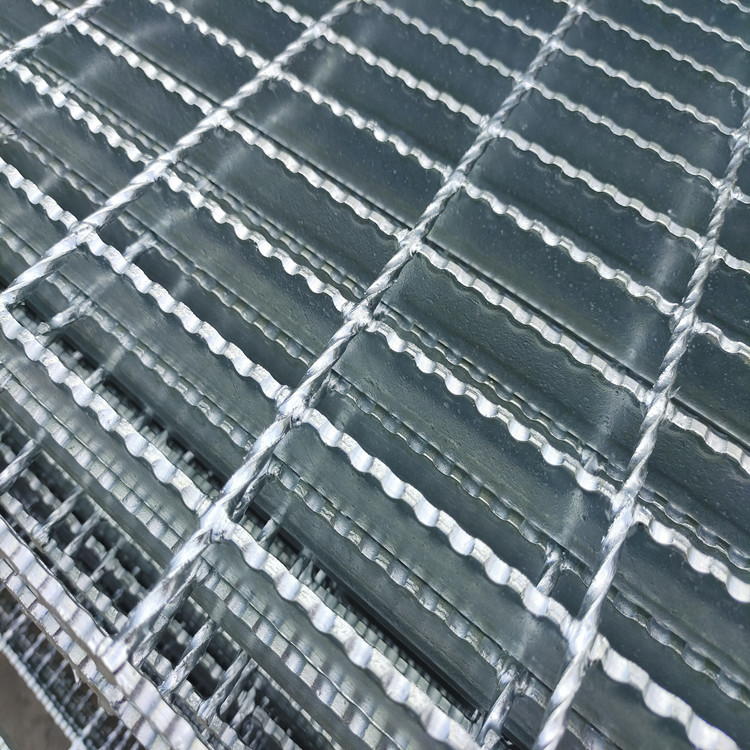 Bearing Heavy Finished Serrated Steel Grating Cover Plate Industrial