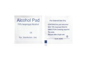 China Non - Woven 70% Isopropyl Alcohol Cleaning Wipes 65x30mm / 60x60mm For Skin Care wholesale