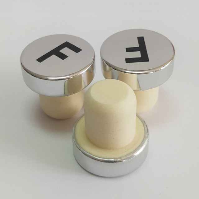 Wine Bottle Stopper, Made of Synthetic Cork, Customized Designs are Accepted