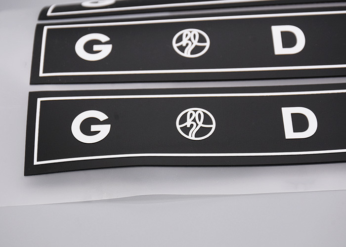 Black Silicone Printing White Logo Elastic Drawstring Cord Heat Transfer Label