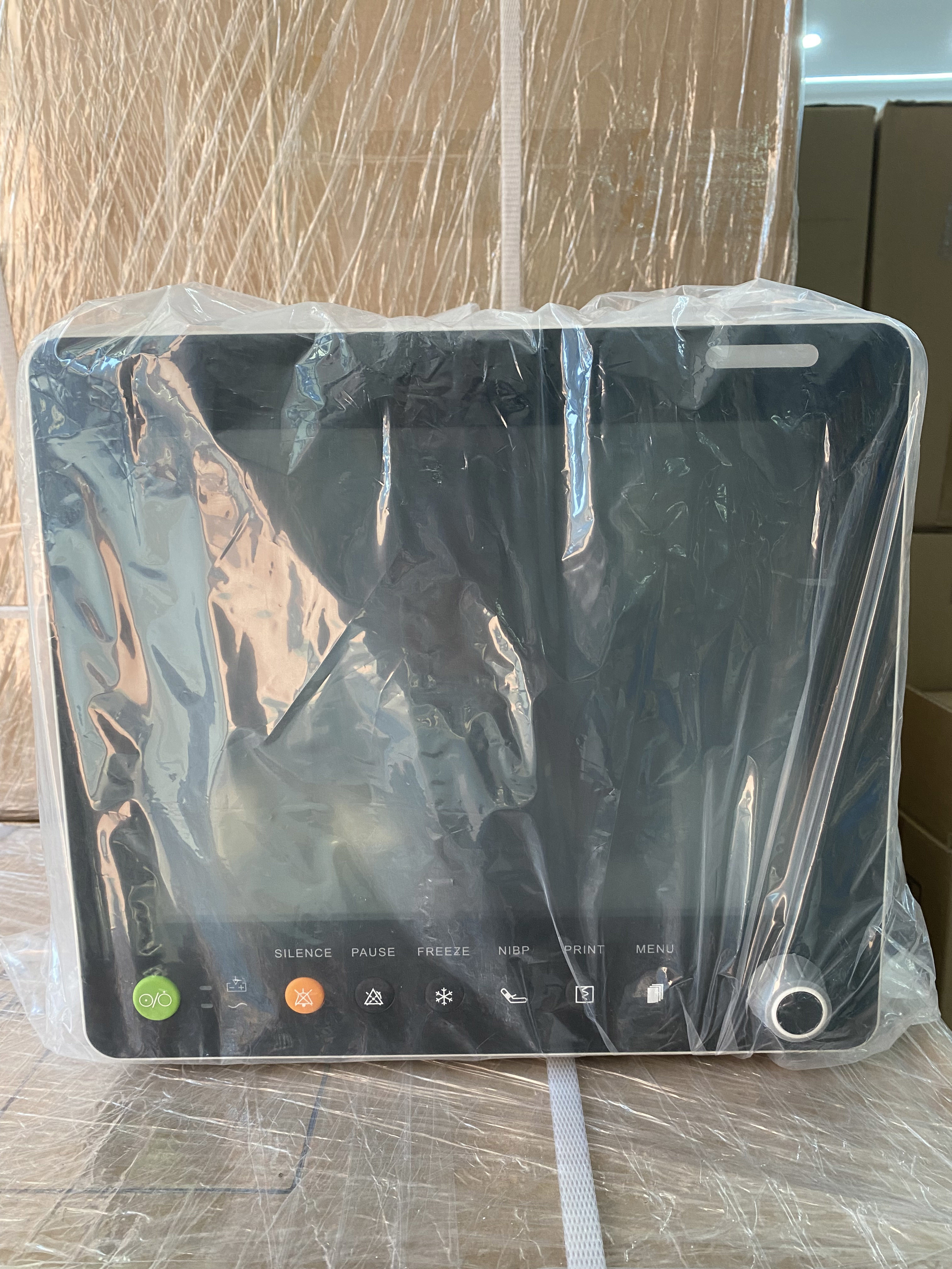 ECG/ HR/ RESP/ SPO2/ NIBP/ Temp Multi Parameter Veterinary Monitor 12.1 Inch Display