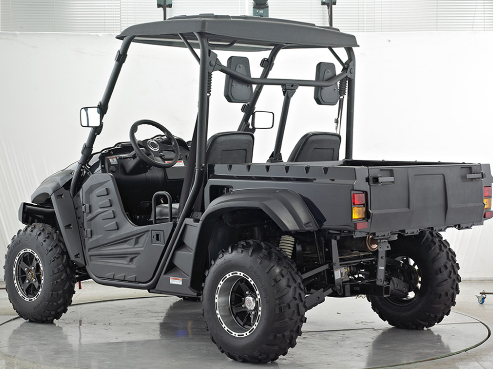 UTV With 700cc EFI Single-Cylinder Water Cooled Engine 2980*1550*1950mm