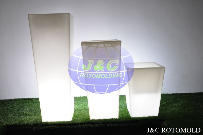 Multi Sizes Plastic Rotational Moulding For LED Rotomolded Flower Pots High Precision