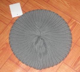 China Fashion Knitted berets wholesale