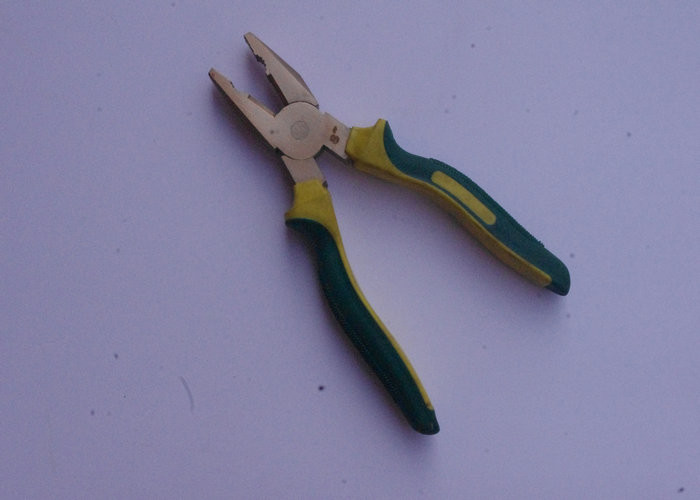 ISO Combination Cutting Plier Explosion Proof Hand Tools For Home Electronic Appliances