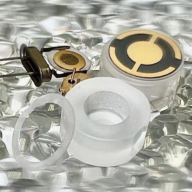 Quartz End Caps For High-Temperature And High-Pressure Applications