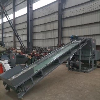 Semi-automatic Waste Plastic PET Bottle Recycling Line for Industrial Production