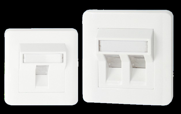 40Gbps Backbones Upgrade CAT7 Socket Installation on Wall Plate Switch for Speed Network