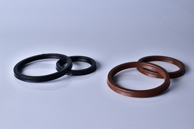 Brown FKM Hydraulic Cylinder Seals Piston Rod Oil ring Heat Resistant Viton USH Packing