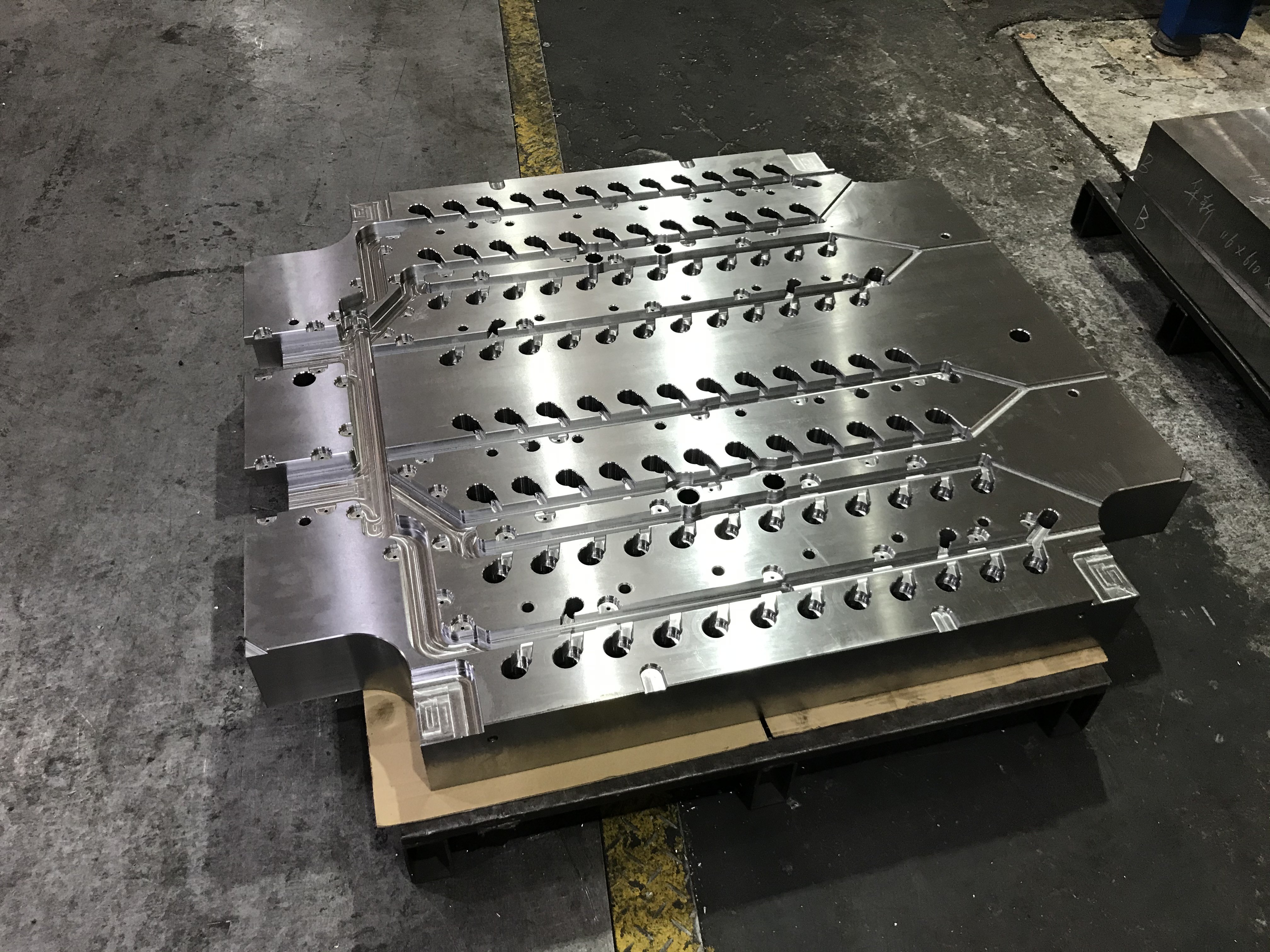 S136 P20 PET Preform Mould Base Injection Mold Base