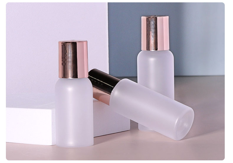 White Luxury Serum Bottle 20ml 25ml 35ml PET Perfume Bottle Custom For Skin Care