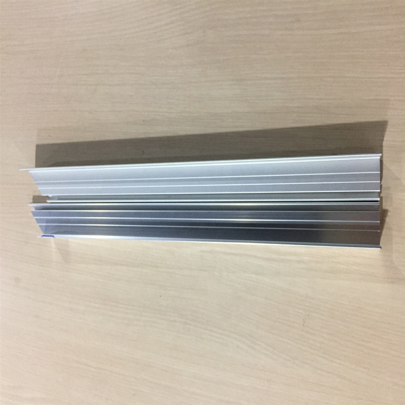 Professional Aluminum Solar Panel Frame Customized Length And Colors