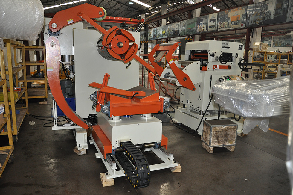 Fully Automatic Metal Sheet Feeding Roller Decoiler and Straightener Feeder Machine