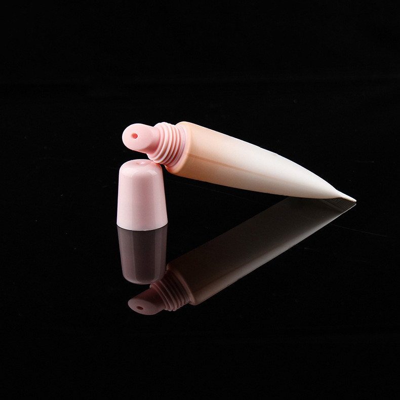 Customize Labels 5ml 10ml 15ml Empty Plastic Cosmetics Cream Lip Balm Tube Lip Gloss Squeeze Soft Tubes for Makeup Applications