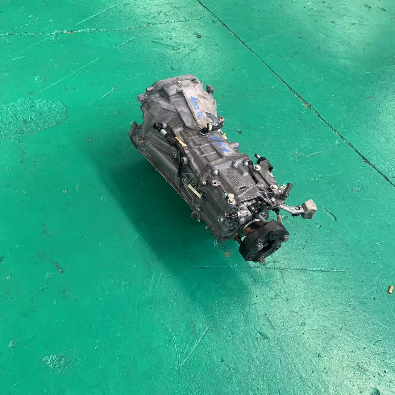Car Transmission Assembly 4D24 FOR Ford 4x2 Transmission SECOND HAND