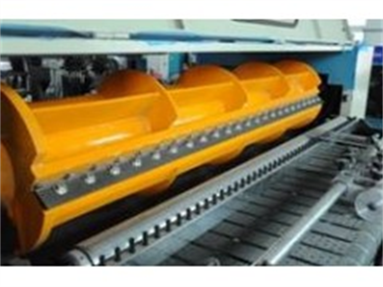 Special Horizontal Paper Roll Machine with Cutting Capability of 40-450 and 8Kw Power