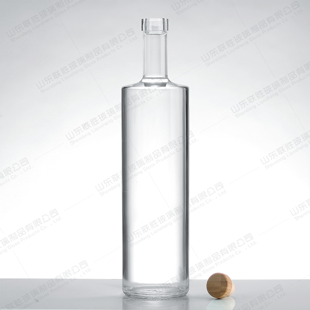 OEM ODM Acceptable 500ml Vodka Spirit Whisky Wine Glass Bottle For Liquor
