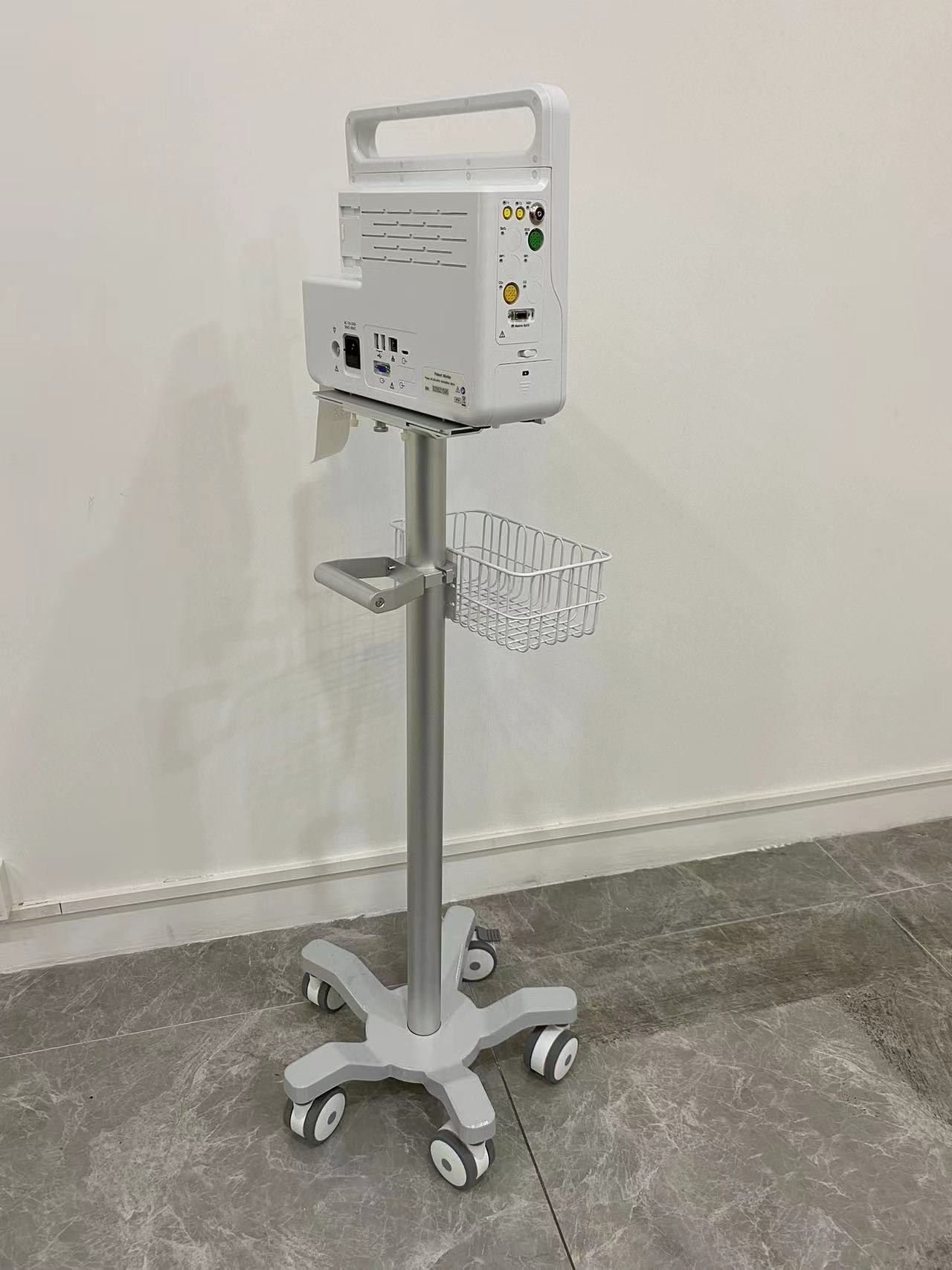 Multi Prameter ICU Portable Patient Monitor With 12.1" TFT LCD Screen