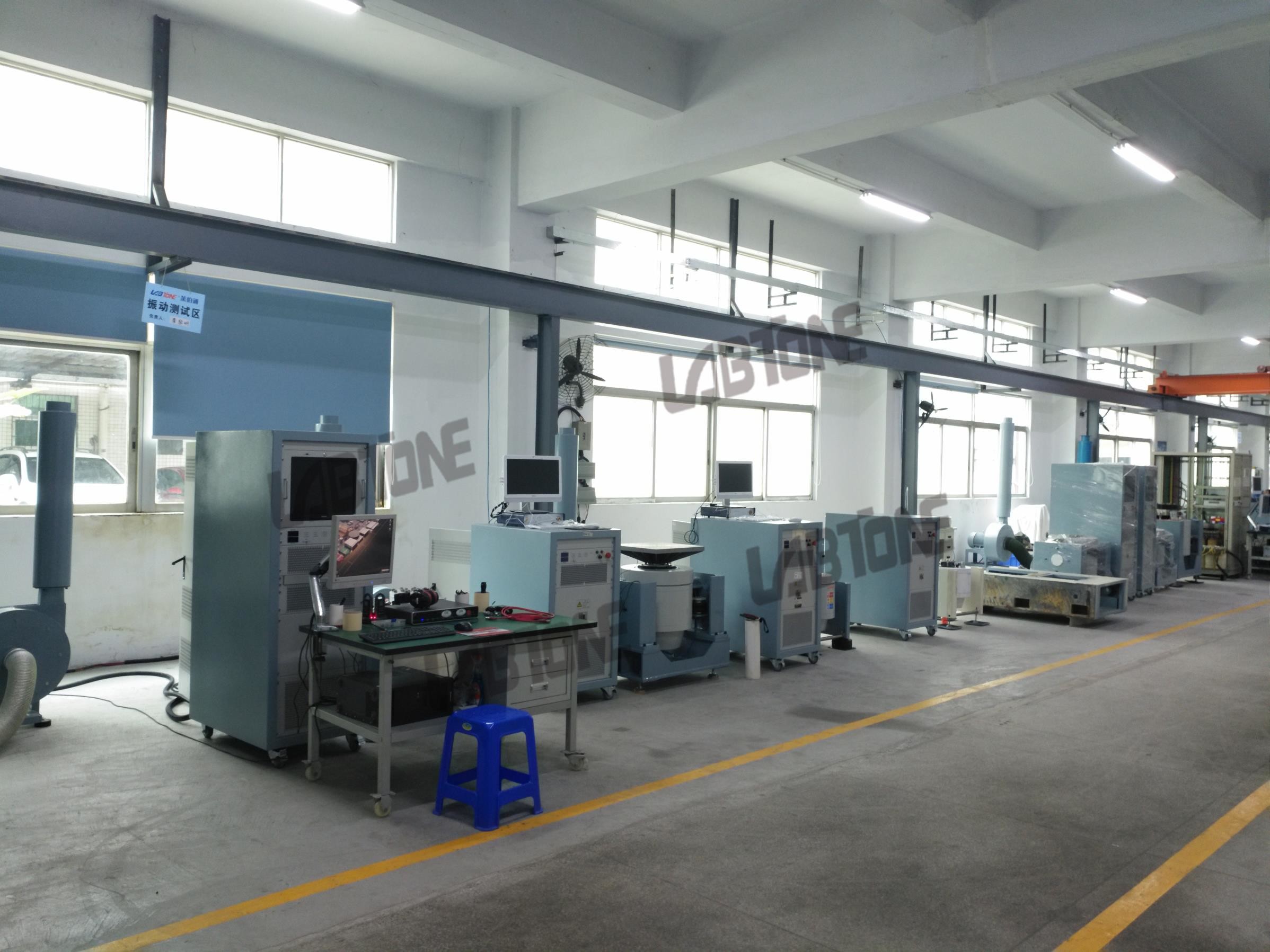 3kN Random Force Electrodynamic Shaker Test Equipment for Electronic Components