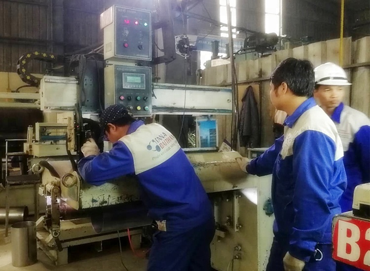 310kg Rated Capacity Circumferential Welder Automatic Steel Pipe Welding Machine