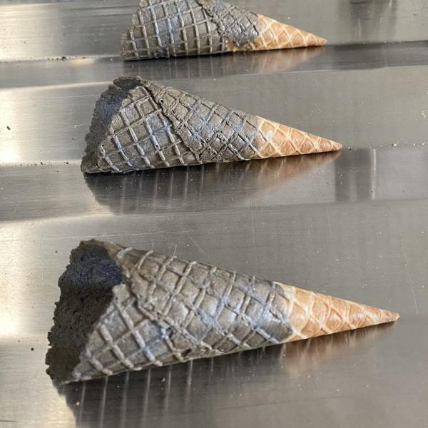 3.37kw 6kg/h Natural Side Ice Cream Cone Baking Machine