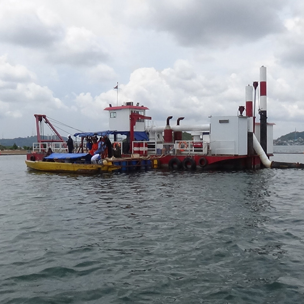 JMD450 dredging equipment operational view