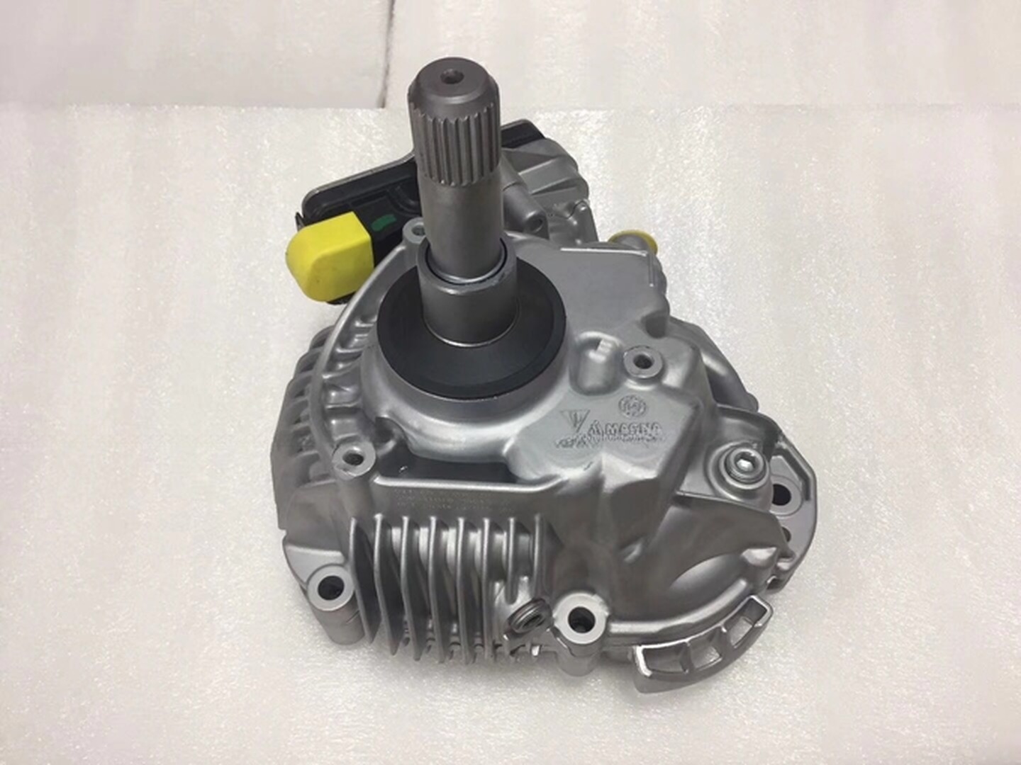 A1SI9CU3 Porsche Macan Transfer Box Automatic Chassis Parts 2015-2019