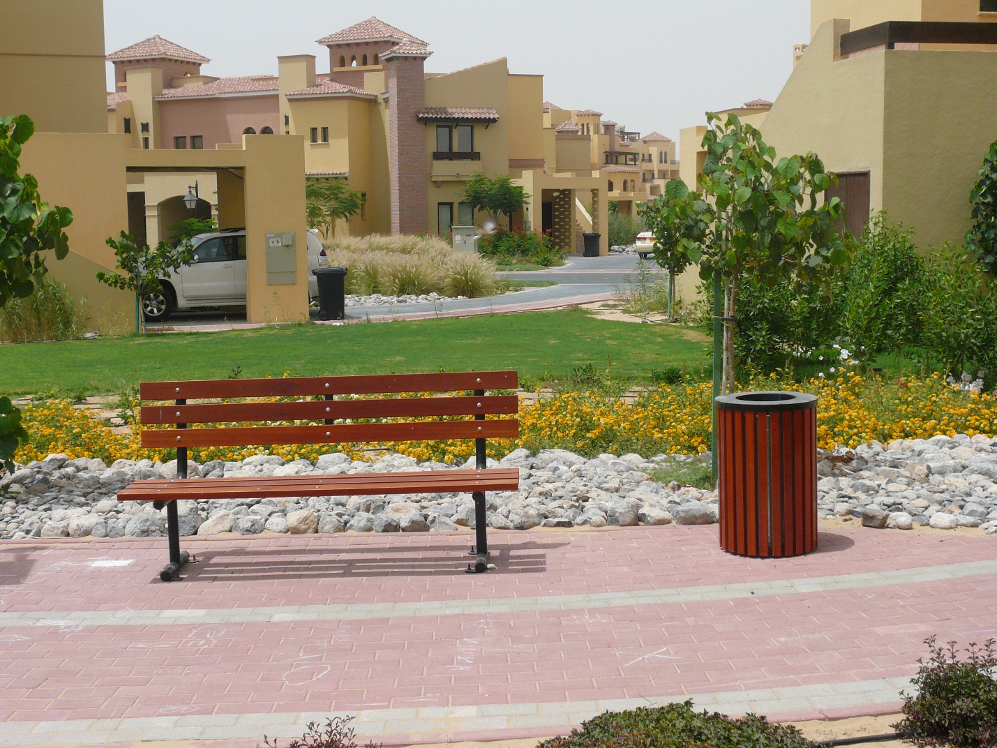 Ground Installation Outdoor Bollard , Flexible Traffic Bollards Removable