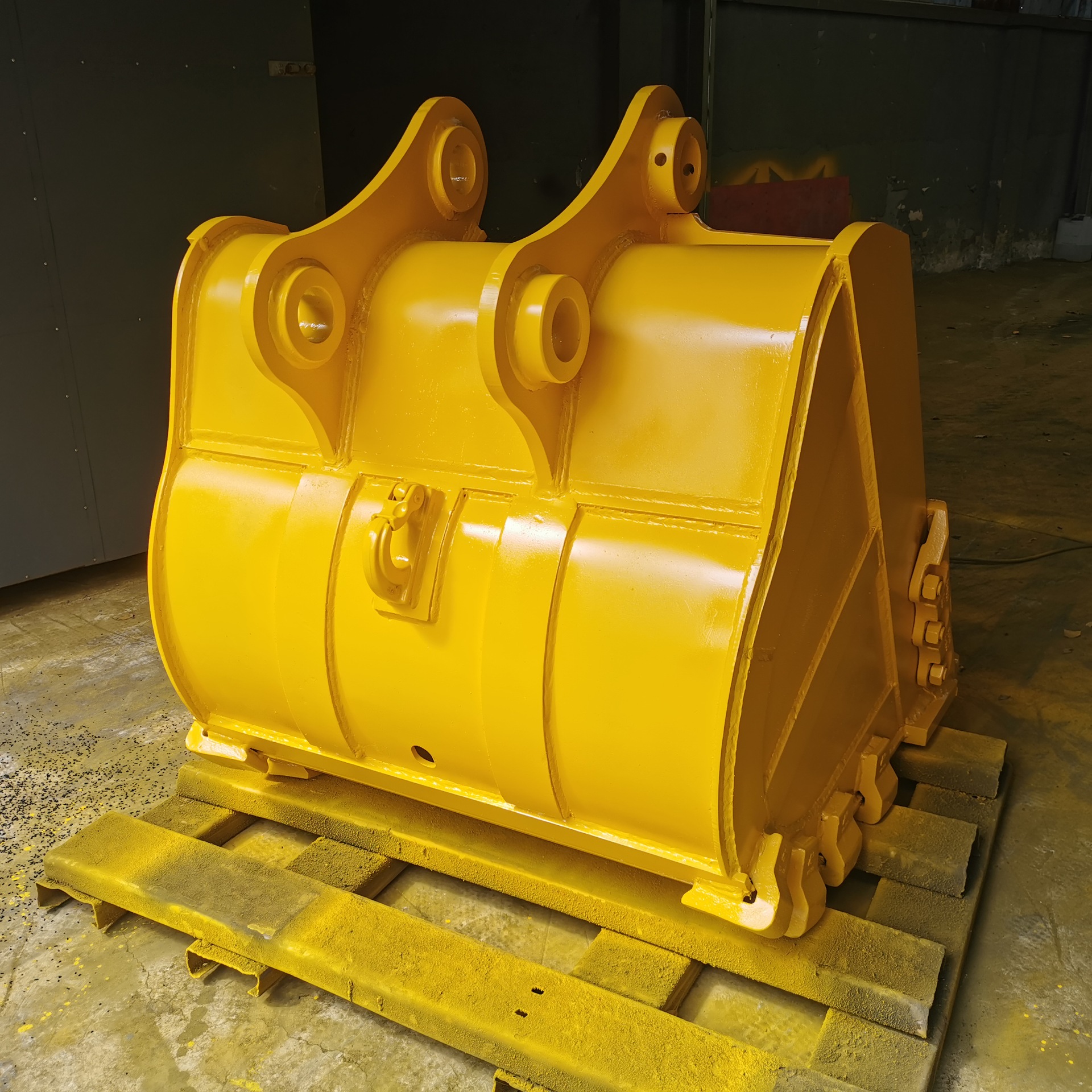 2 - 30 Ton Excavator Rock Bucket Thickening Excavator Ditching Bucket ISO9001