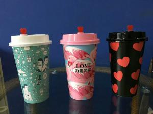China In Mould Label Plastic Coffee Cups Dia 90*Height 177 mm Size FDA Certification wholesale