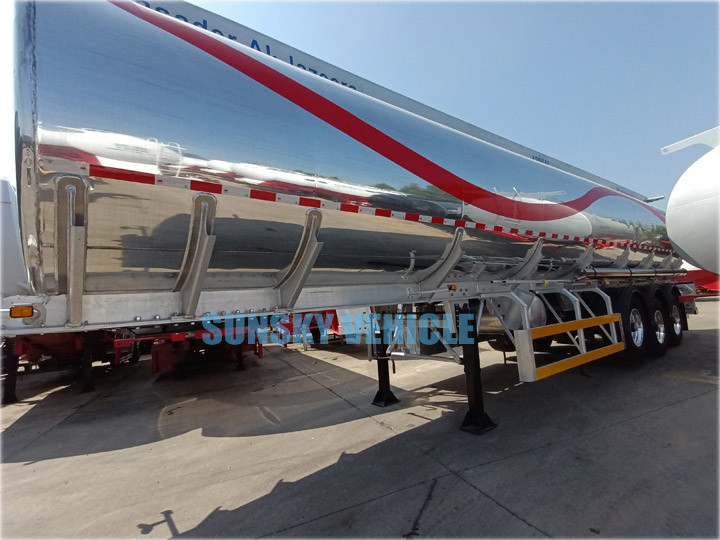 fuel tanker