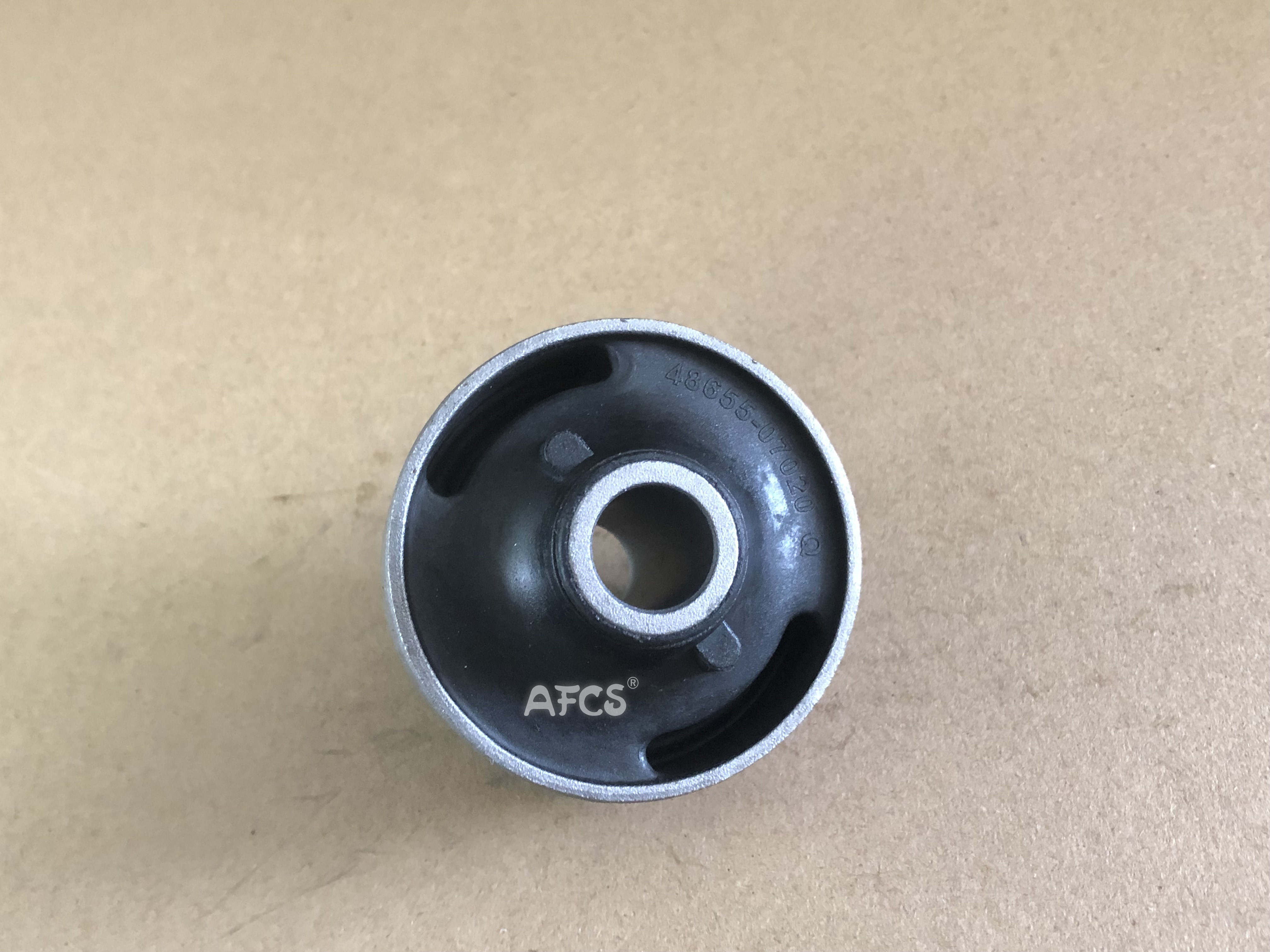 48655-07020 48068-06050 Car Suspension Bushing For Toyota Avalon Saloon 1MZ