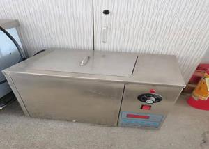 China 28KHz Industrial Ultrasonic Cleaning Machines , 60W Rust Removal Ultrasonic Cleaner wholesale