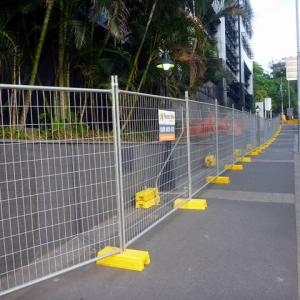 China Construction Site Mobile Lightweight Temporary Fencing 2.4m Width wholesale