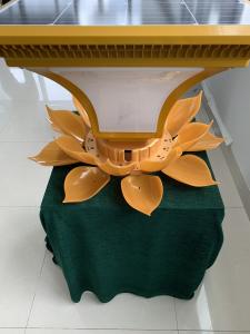 China Roadway Lotus Solar Garden Lights , Solar Led Garden Lights 90w 150w outside wholesale