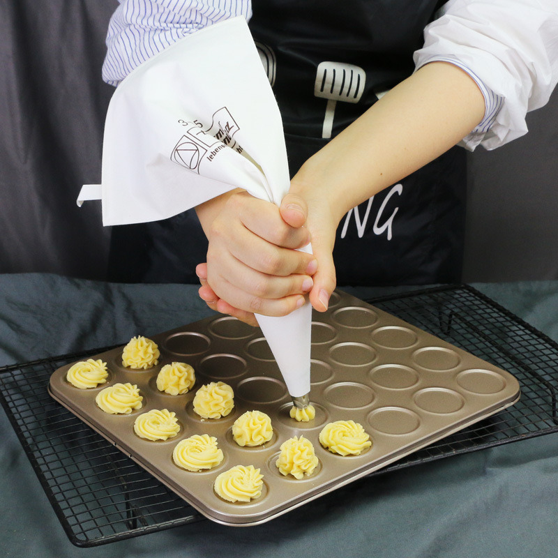 Bakeware Kitchenware Baking Pans Carbon Steel Non Stick Round Cupcake Muffin Pan Macaron Baking Pan