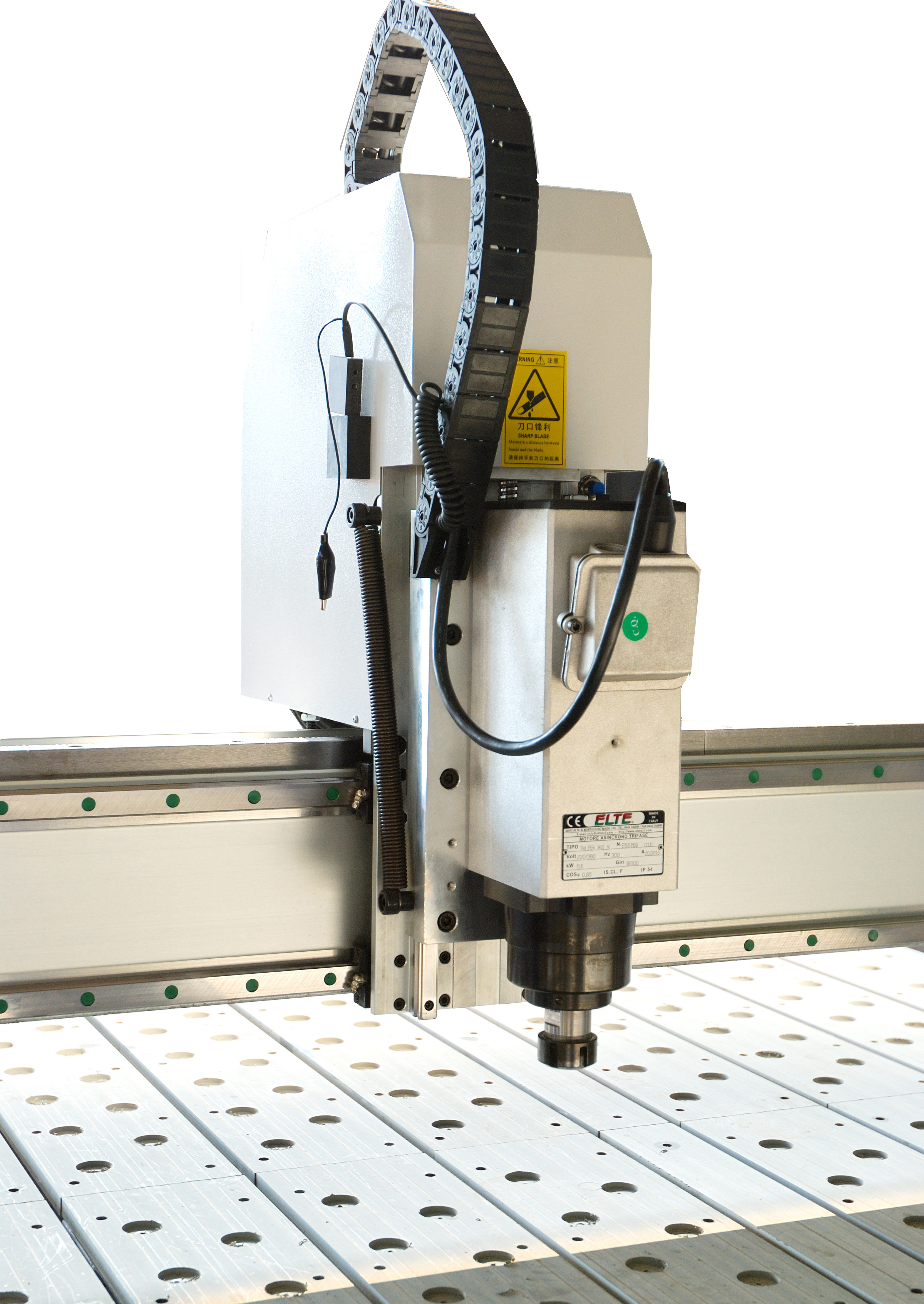 4.5KW UT1530A 18000rpm 3D Wood Cutting Machine