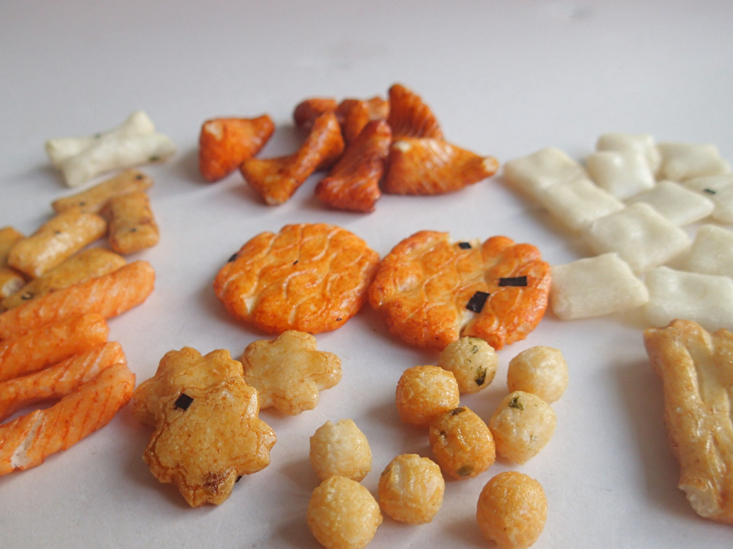 Soy Sause Chilli Rice Crackers OEM Package Japanese Mixed Rice Crackers
