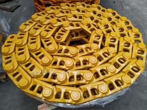 China PC300-5 Komatsu Parts Track Links 207-32-00100 Excavator Track Link wholesale