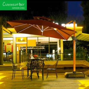 China Aluminum Pole Extra Large Cantilever Garden Sun Umbrella Outdoor Parasols for Modern Design Style wholesale