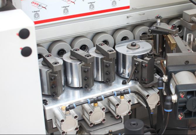 HOLD 23kw Automatic Edge Bander HD621JH Working Pressure 0.6Mpa
