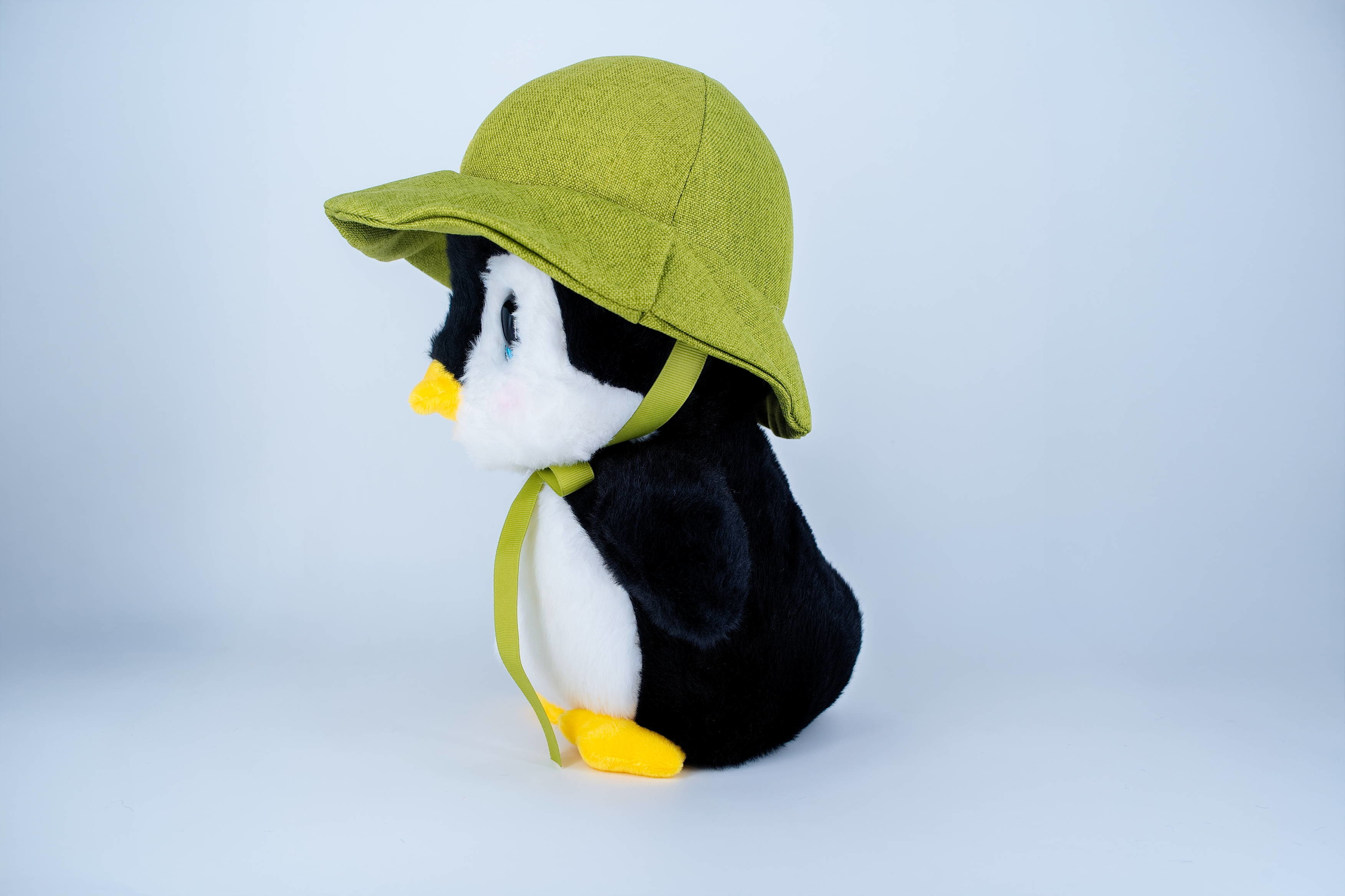 PP Cotton Penguin Soft Plush Toys With Green Hat Small Penguin Stuffed Animal